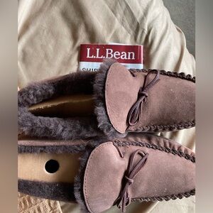 NIB Men’s LL BEAN Shearling Lined Slippers
